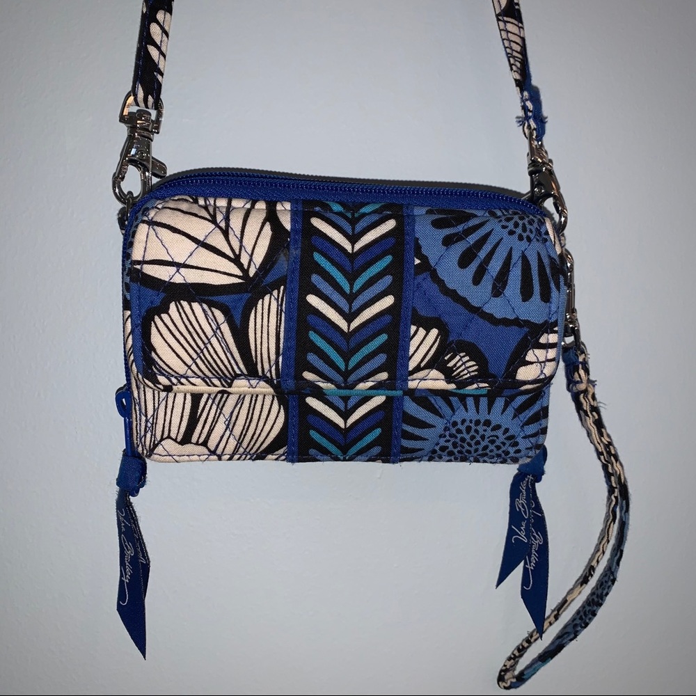 Vera Bradley wallet/wristlet